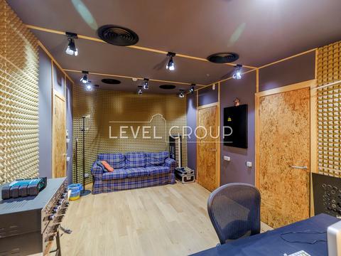 комерційна за адресою Валерія Лобановського просп. (Червонозоряний), 4-Ж