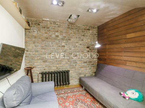 комерційна за адресою Валерія Лобановського просп. (Червонозоряний), 4-Ж