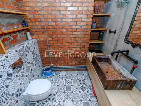 комерційна за адресою Валерія Лобановського просп. (Червонозоряний), 4-Ж