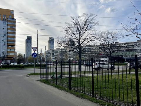 ділянка за адресою Павла Тичини просп., 13