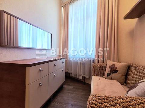 квартира за адресою Панаса Мирного вул., 17