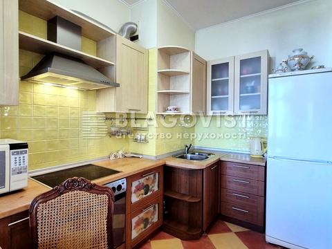 квартира за адресою Панаса Мирного вул., 17