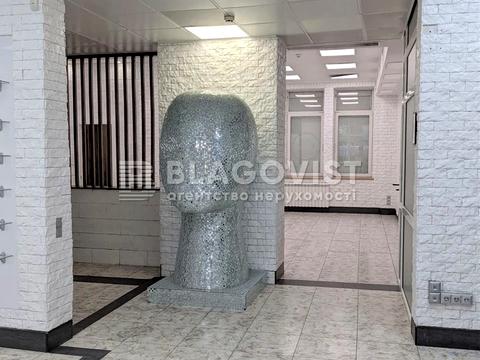 комерційна за адресою Миколи Бажана просп., 12