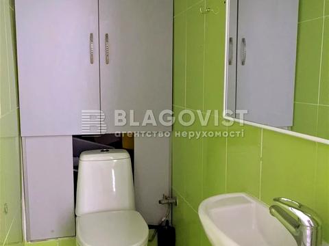 комерційна за адресою Миколи Бажана просп., 12