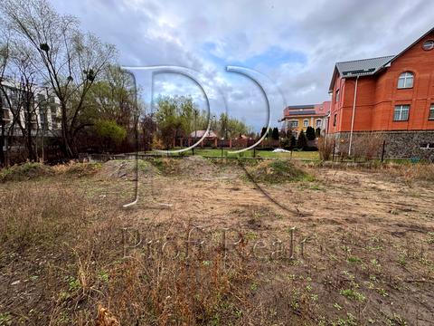 участок по адресу 