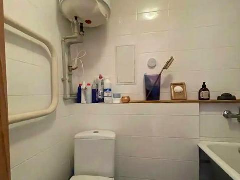 квартира за адресою Космонавтів вул., 20