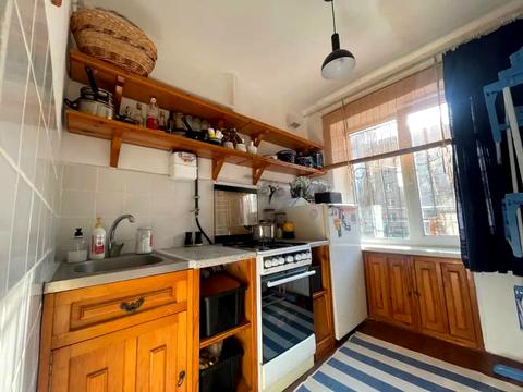 квартира за адресою Космонавтів вул., 20