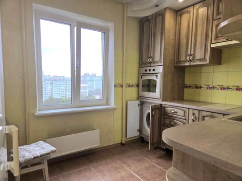 квартира за адресою Ревуцького вул., 11-В