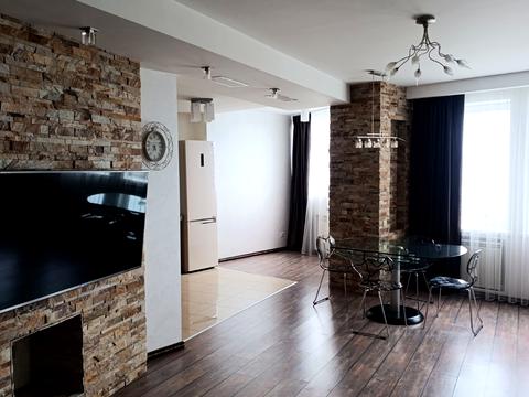 квартира за адресою Миколи Бажана просп., 12