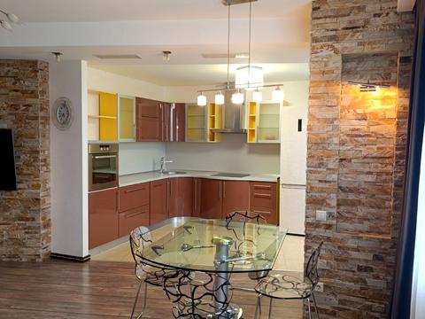 квартира за адресою Миколи Бажана просп., 12