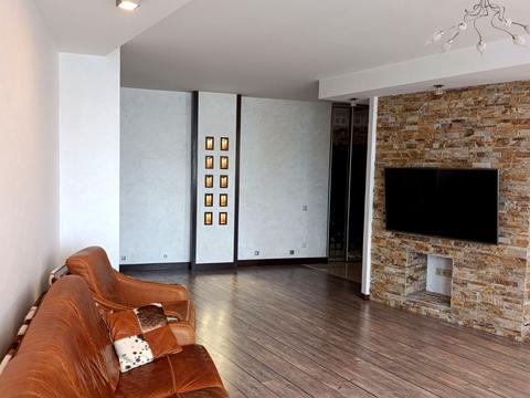 квартира за адресою Миколи Бажана просп., 12