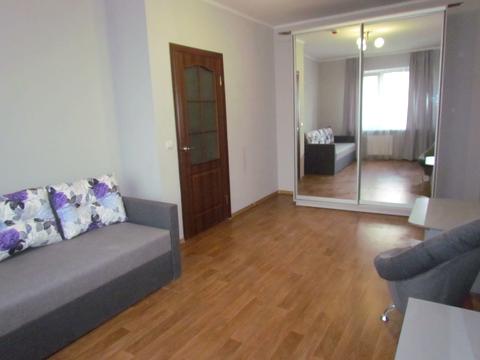 квартира за адресою Бориса Гмирі вул., 12-Б