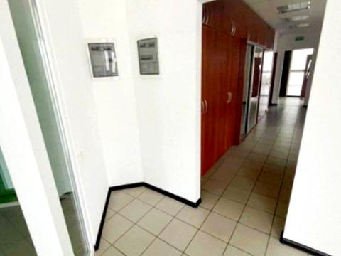 комерційна за адресою Королеви Єлизавети ІІ вул. (Глинки), 2