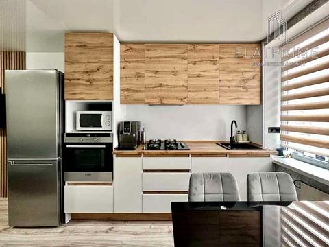 квартира за адресою Стрітенська вул., (Будинок 43)