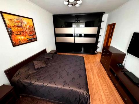 квартира за адресою Миколи Бажана просп., 10