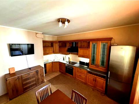 квартира по адресу Миколы Бажана просп., 10