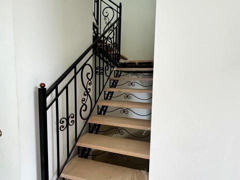 комерційна за адресою Росіч, 20