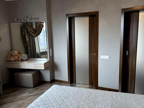 квартира по адресу Академика Барабашова ул., 36а