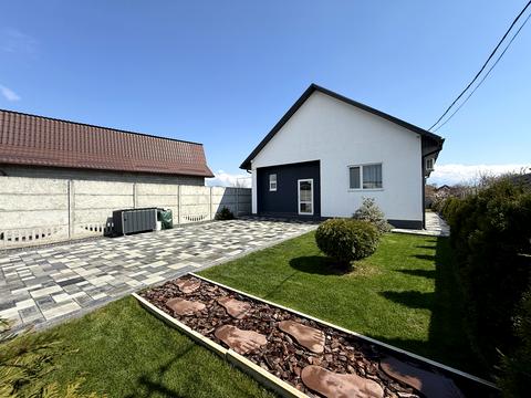 будинок за адресою Червона