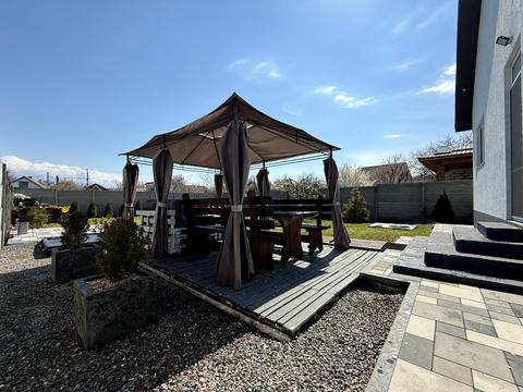 будинок за адресою Підгородне, Червона