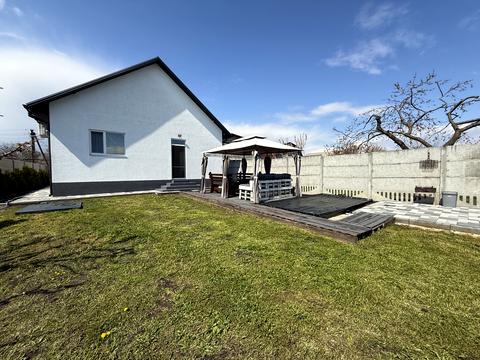 будинок за адресою Підгородне, Червона