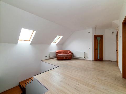 будинок за адресою Польова