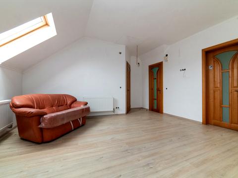 будинок за адресою Польова