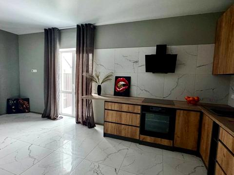 будинок за адресою Українська