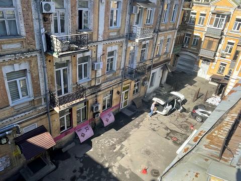 квартира по адресу Нижний Вал ул., 33