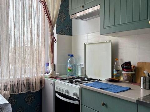 квартира за адресою Наукова вул., 10