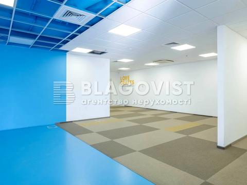 комерційна за адресою Жилянська вул., 75