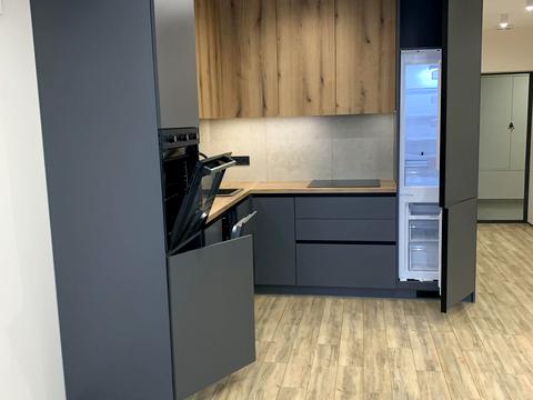 квартира по адресу Олега Мудрака ул. (Генерала Наумова), 1-Б