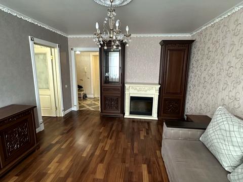 квартира за адресою Червоної Калини просп. (Володимира Маяковського), 70