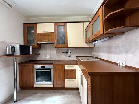 квартира по адресу Драгоманова ул., 20-А