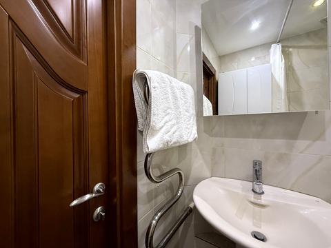 квартира по адресу Драгоманова ул., 20-А