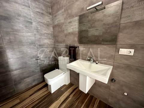 будинок за адресою Космонавтів