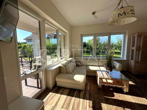 будинок за адресою Космонавтів