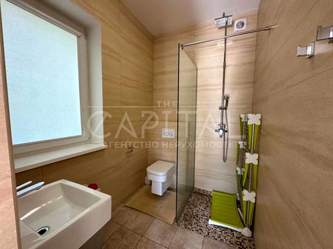 будинок за адресою Космонавтів