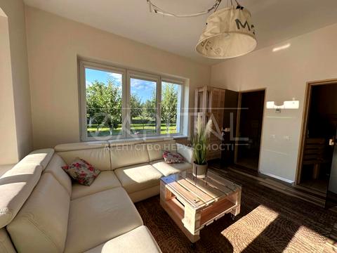 будинок за адресою Космонавтів