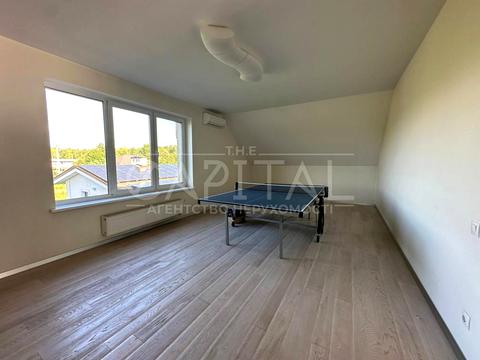 будинок за адресою Космонавтів