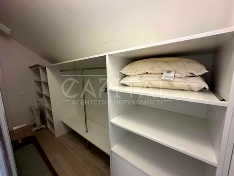 будинок за адресою Космонавтів