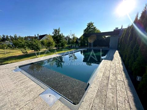 будинок за адресою Космонавтів