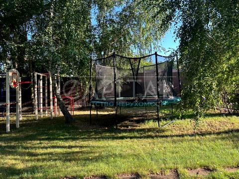 будинок за адресою Космонавтів