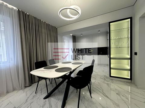 квартира за адресою Василя Аксенина вул. (Михайла Фрунзе), 2-К