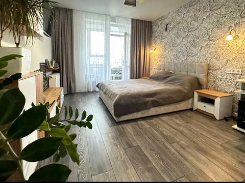 квартира за адресою Полковника Гуляєва просп. (Маршала Жукова), 111