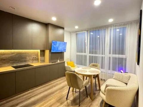 квартира за адресою Павла Думанського вул., 27