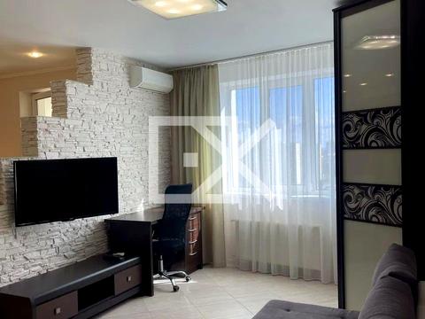 квартира по адресу Героев Полка "Азов ул. (Малиновского маршала), 8