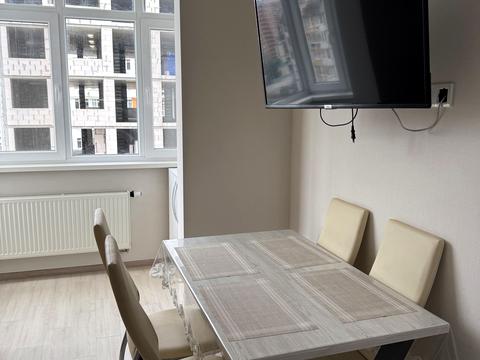 квартира за адресою Боголюбова вул., 11-А