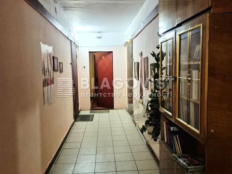 квартира по адресу Николая Закревского ул., 13