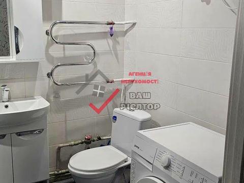 квартира по адресу Латышева пер. (Латышева), 11